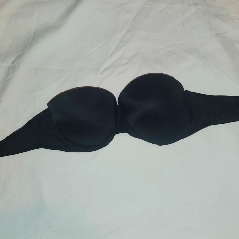 PINK strapless bra. Black